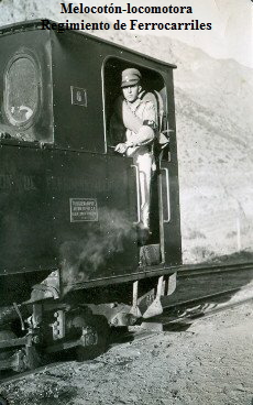 Melocotón-locomotora-Regimiento de Ferrocarriles